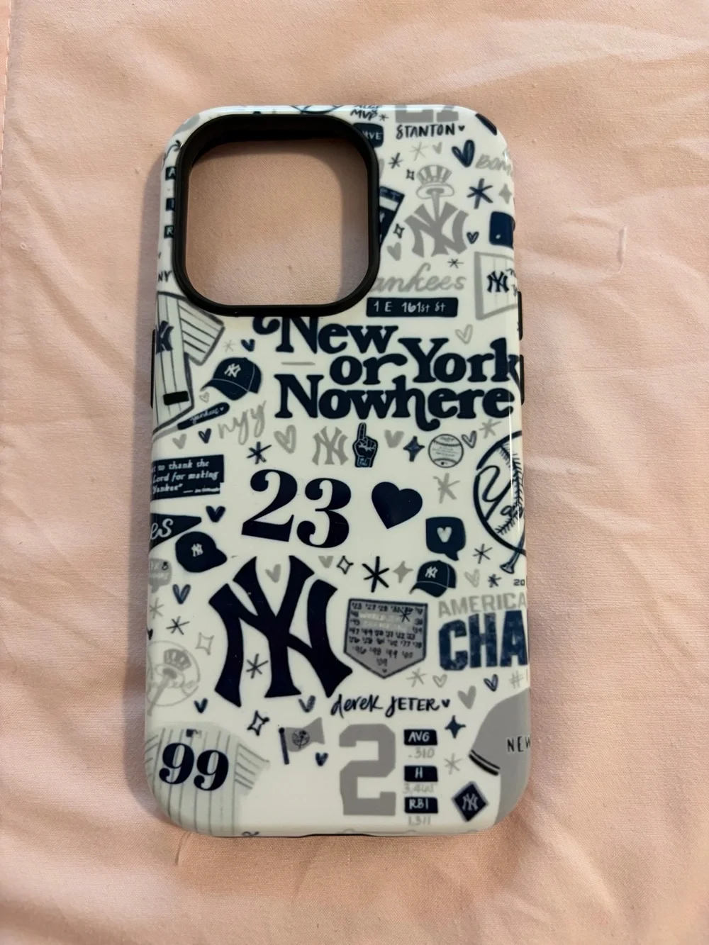 New York Yankees White Navy Graphic iPhone 14 Pro Case